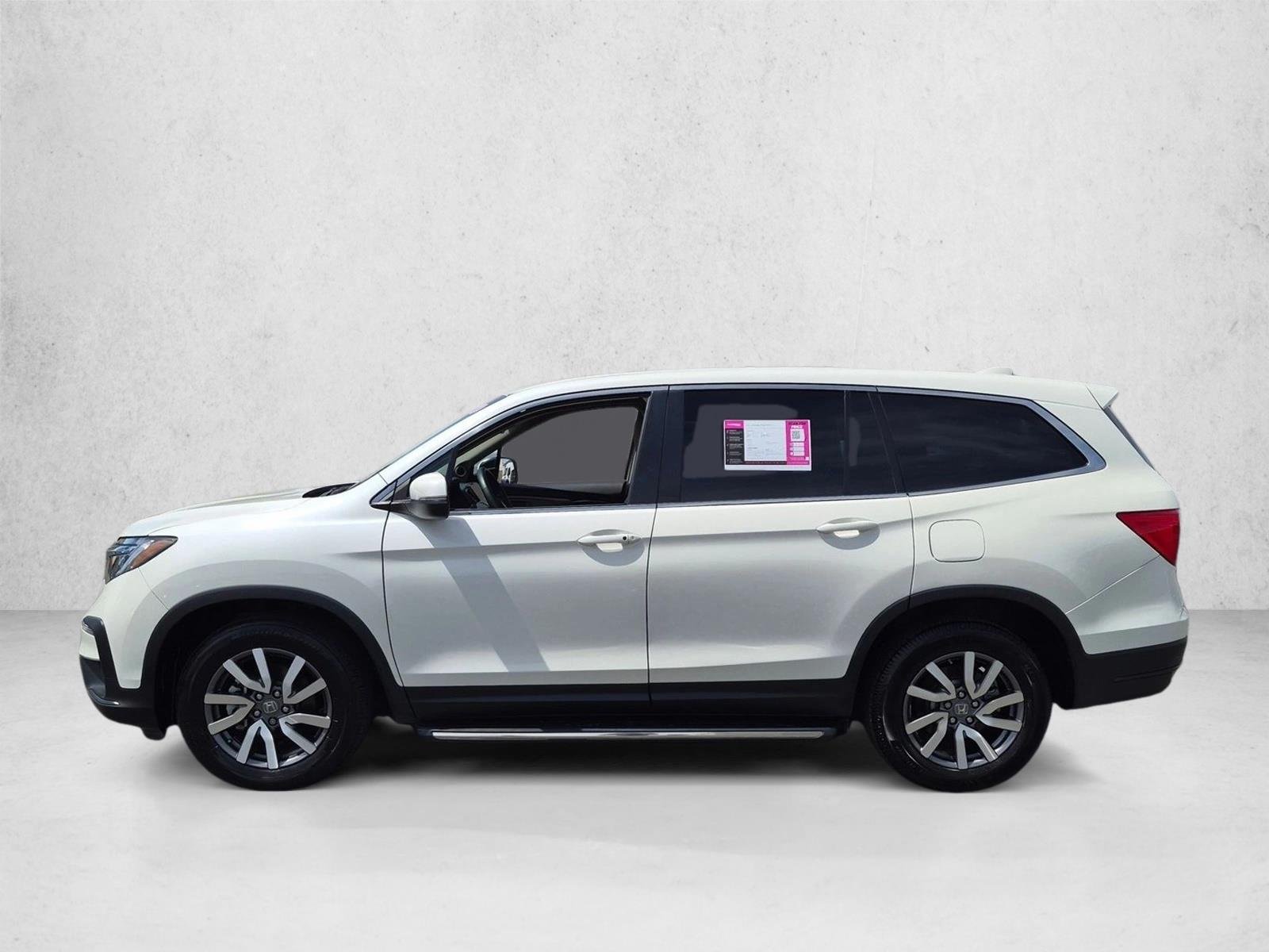 Used 2019 White Diamond Pearl Honda EX-L image 9