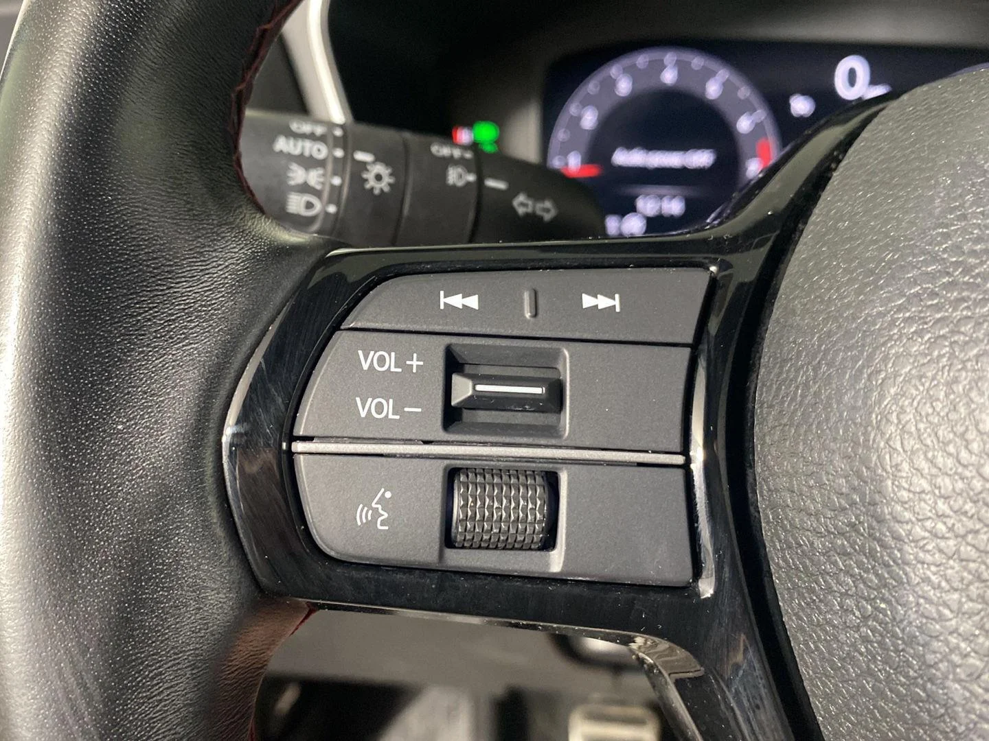 Used 2023 Liquid Carbon Metallic Acura w/A-Spec Technology Package image 27