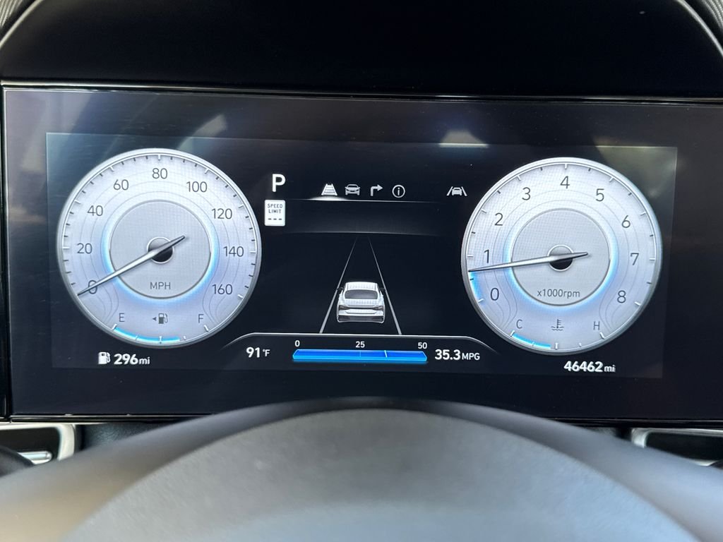 Used 2025 Gray Hyundai SEL Convenience image 32