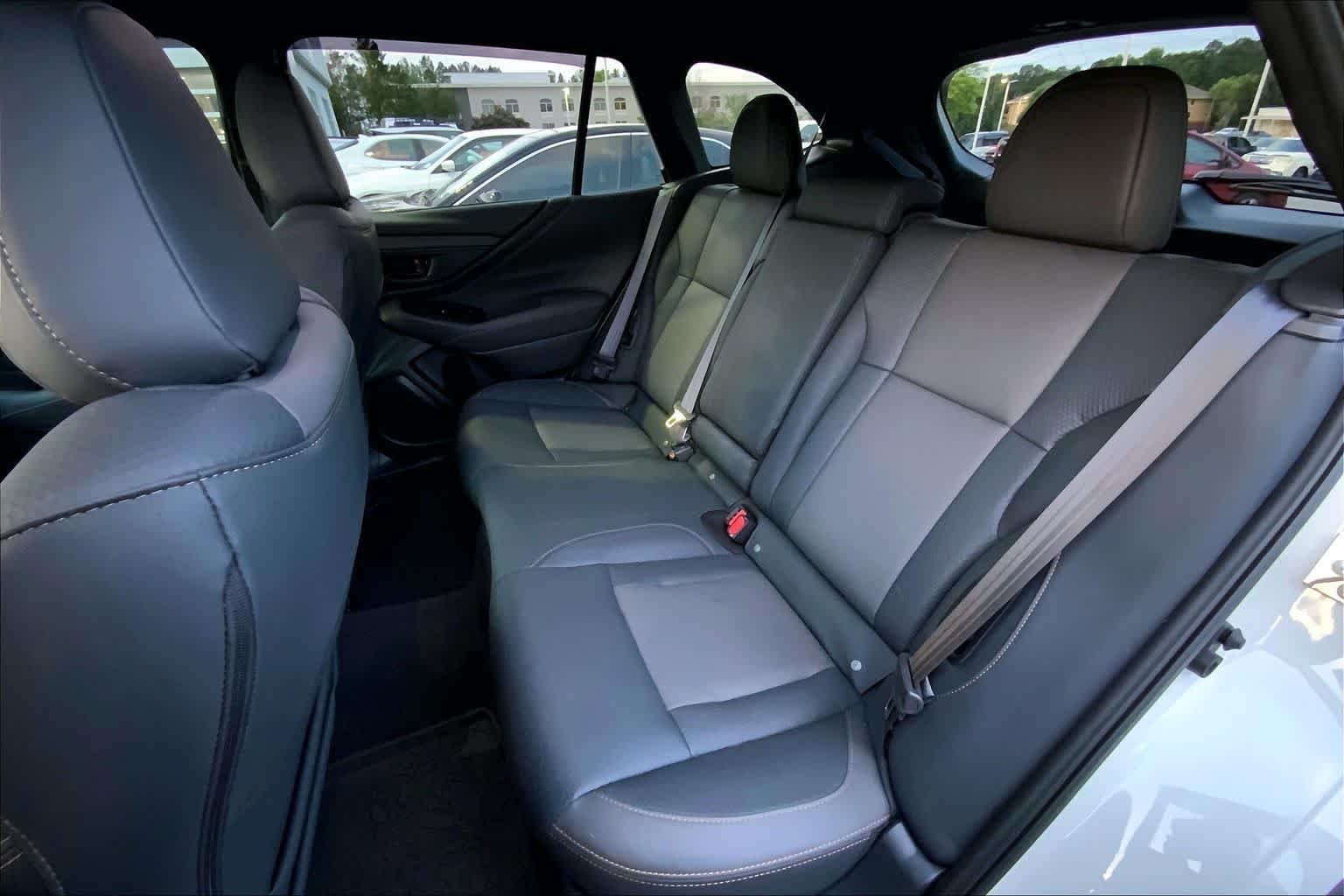 Used 2025 Crystal White Pearl Subaru Wilderness image 20