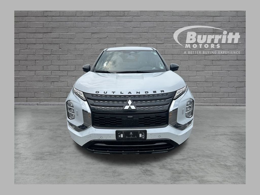 2023 Mitsubishi Outlander