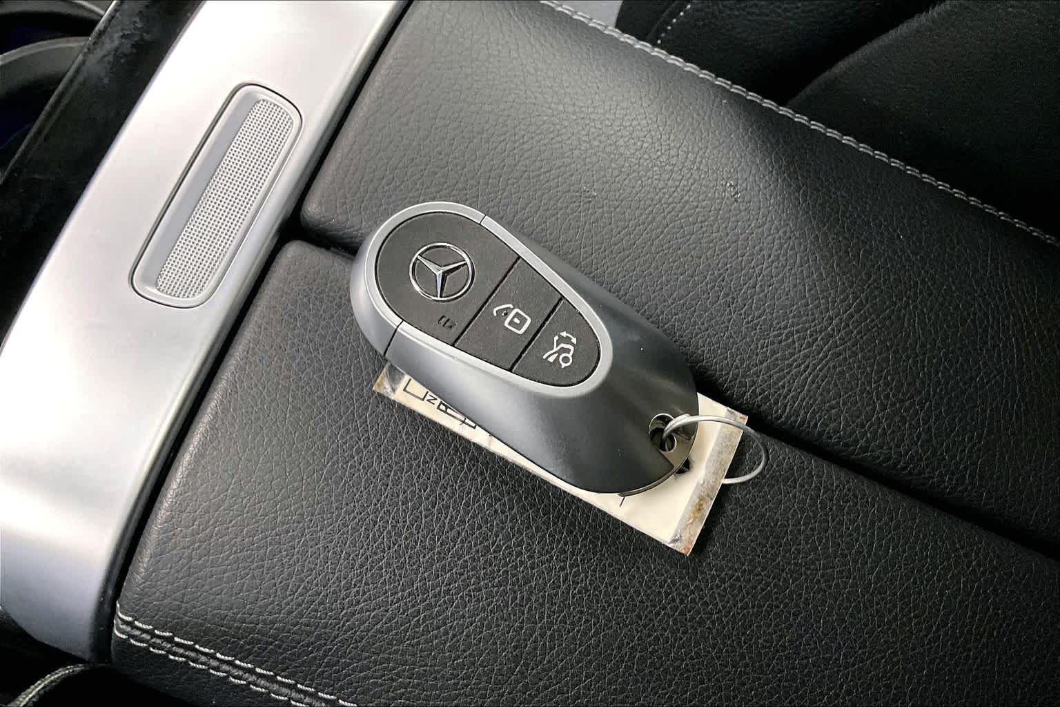 Certified Used 2023 Black Mercedes-Benz GLC 300 image 15