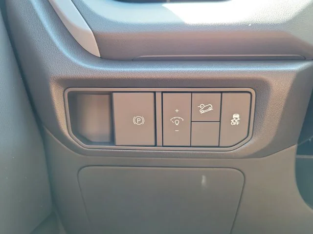 New 2027 Frost Blue / Black Roof Kia S image 26
