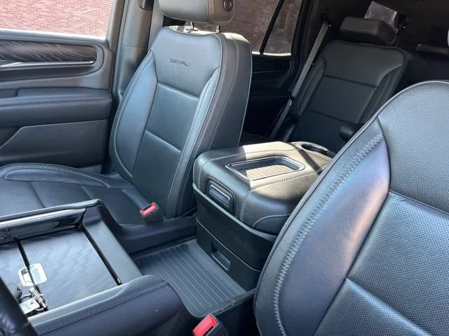 Used 2022 Summit White GMC Denali image 37