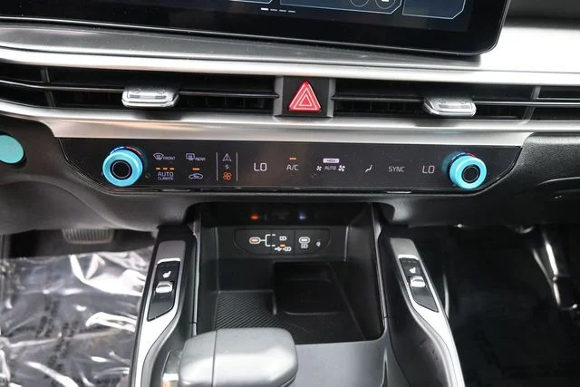 Used 2025 Gray Kia S image 37