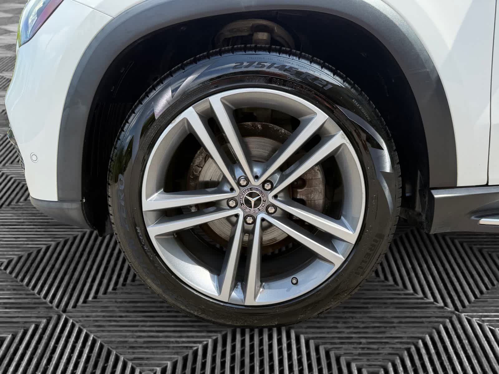Used 2020 Polar White Mercedes-Benz GLE 350 image 9