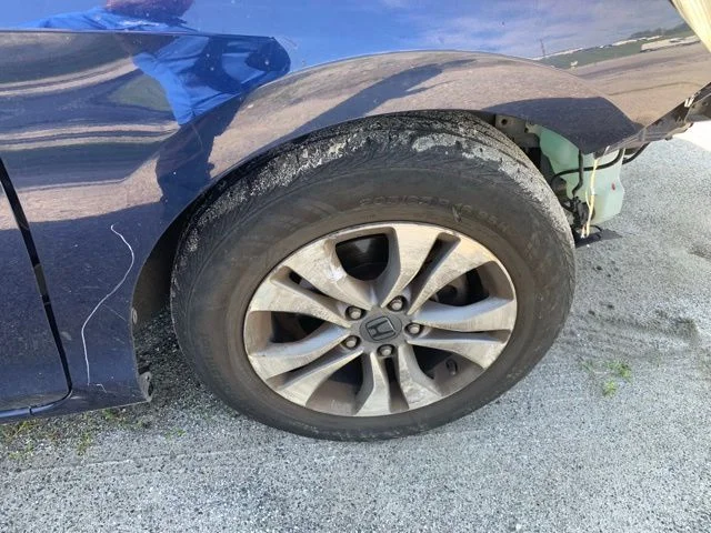 Used 2014  Honda LX image 10