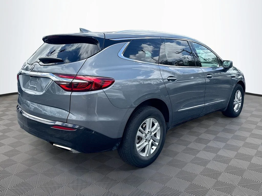 Used 2020  Buick Essence image 5