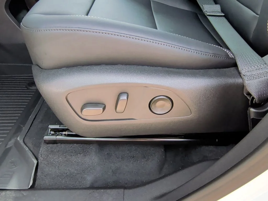 2026 GMC Acadia Elevation - Photo 14