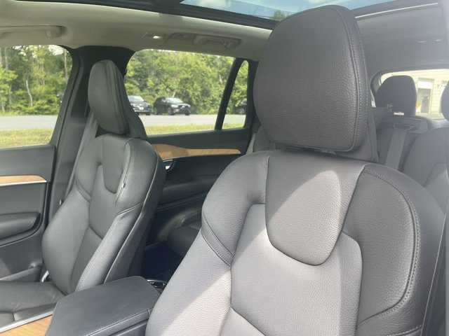 Used 2025 Black Volvo Plus image 8