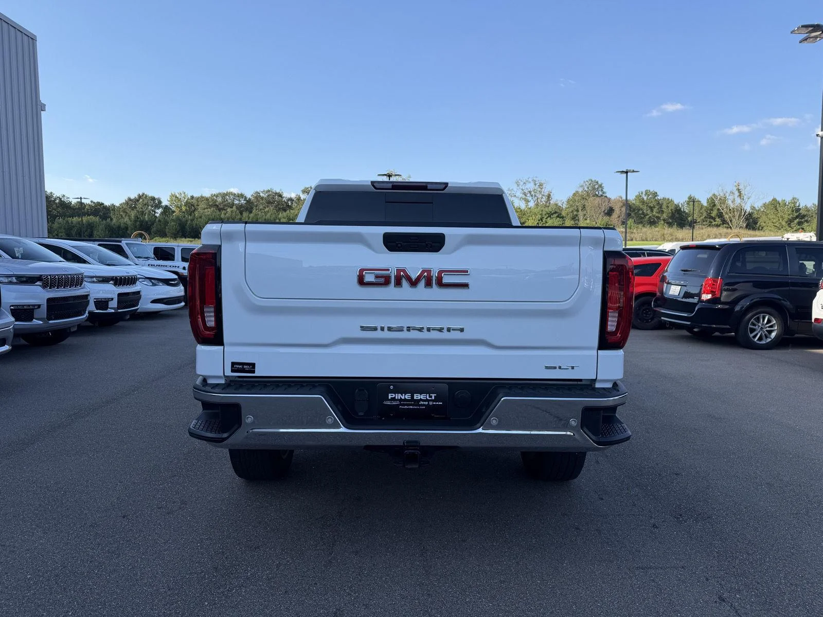 Used 2020 Summit White GMC SLT image 5