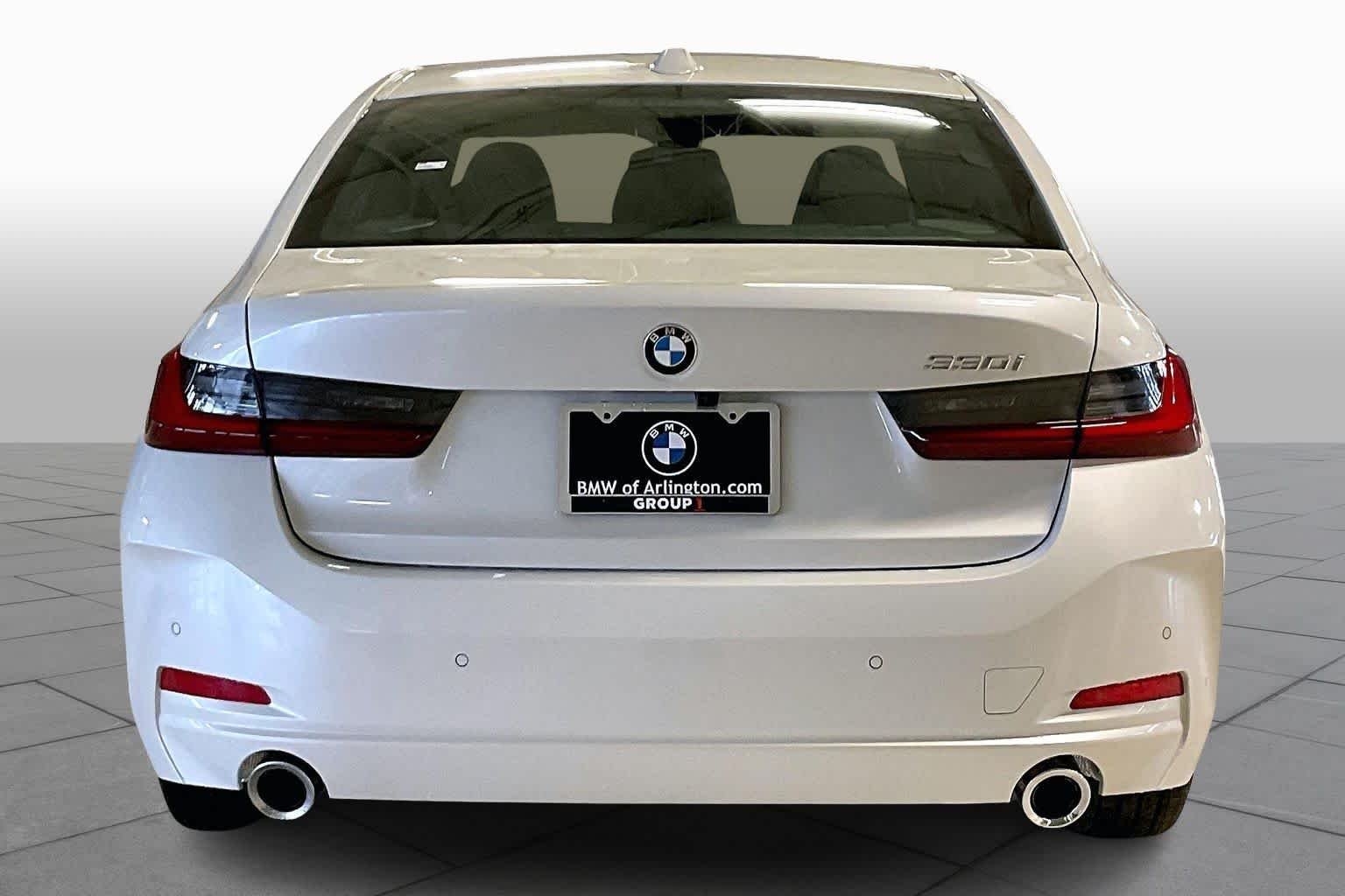 New 2026 Mineral White Metallic BMW 330i NA image 4