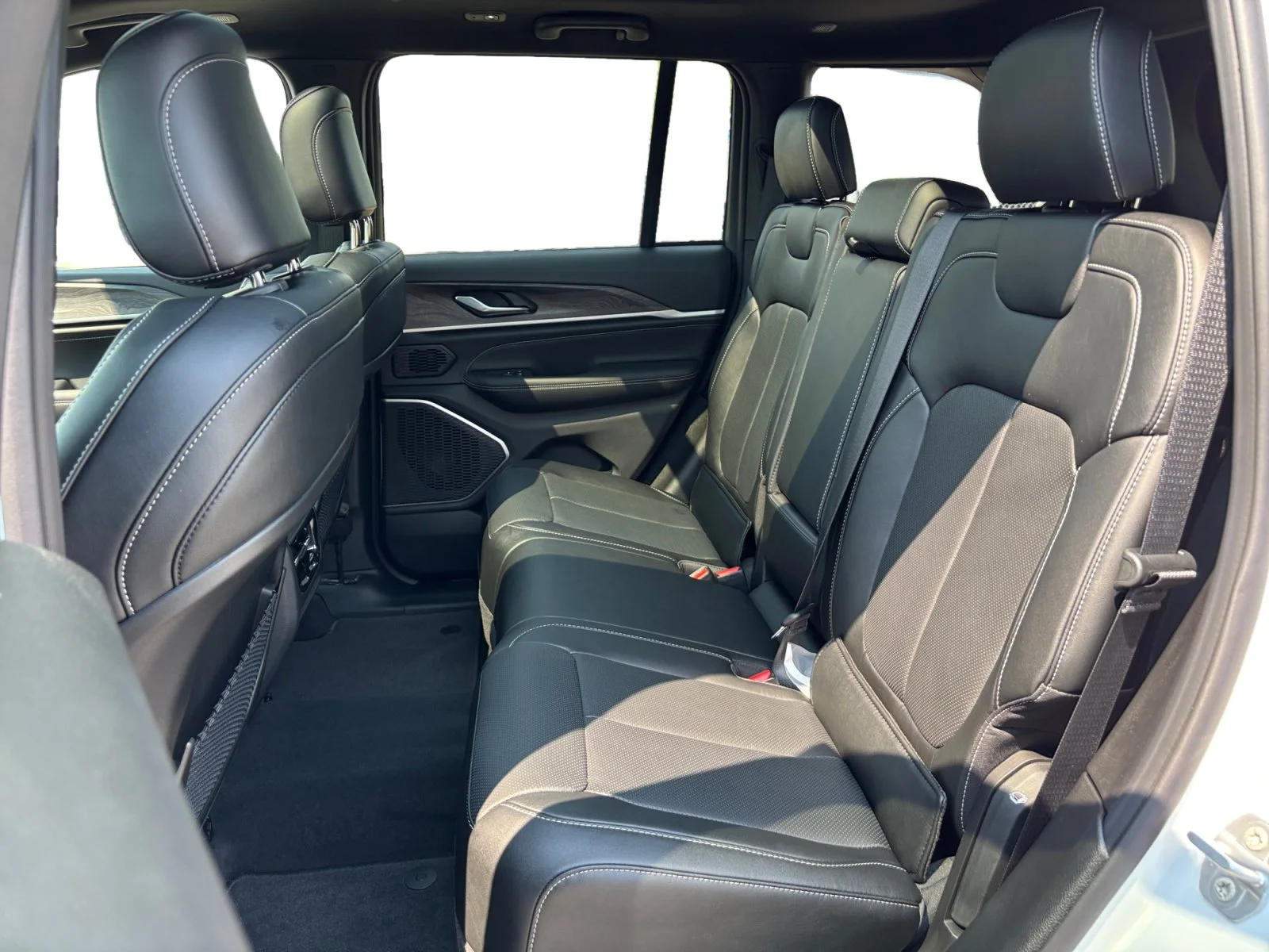 New 2026 Bright White Jeep Limited Reserve image 16