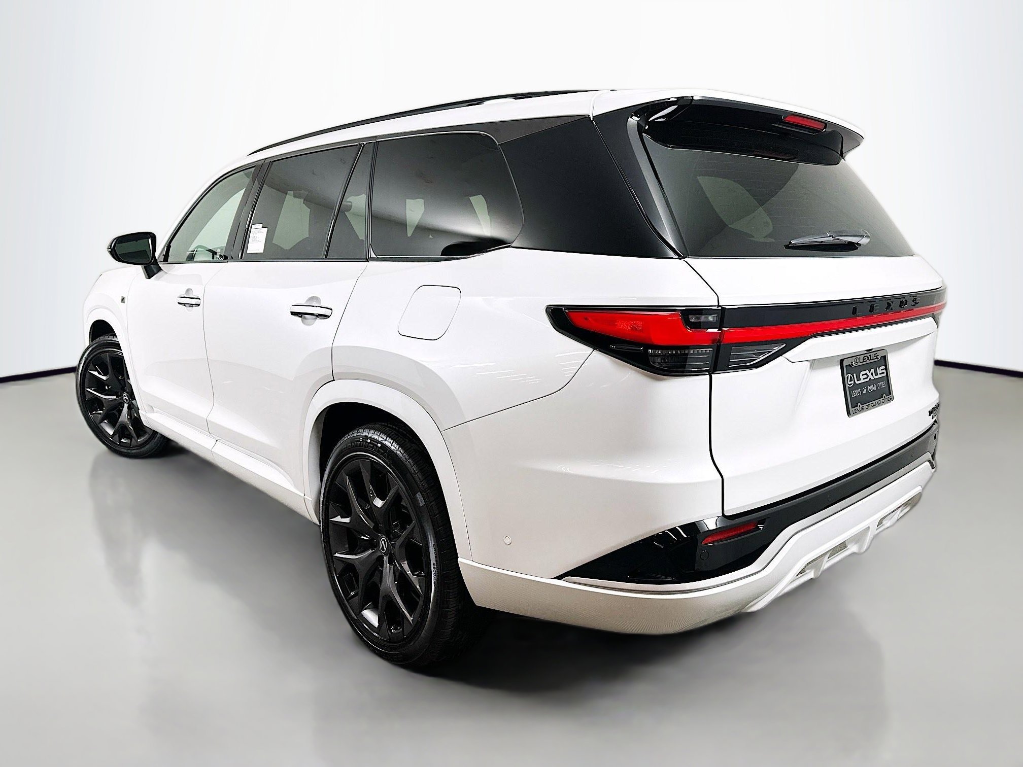 New 2026 Wind Chill Pearl Lexus TX 500h F SPORT PERFORMANCE PREMIUM AWD image 5