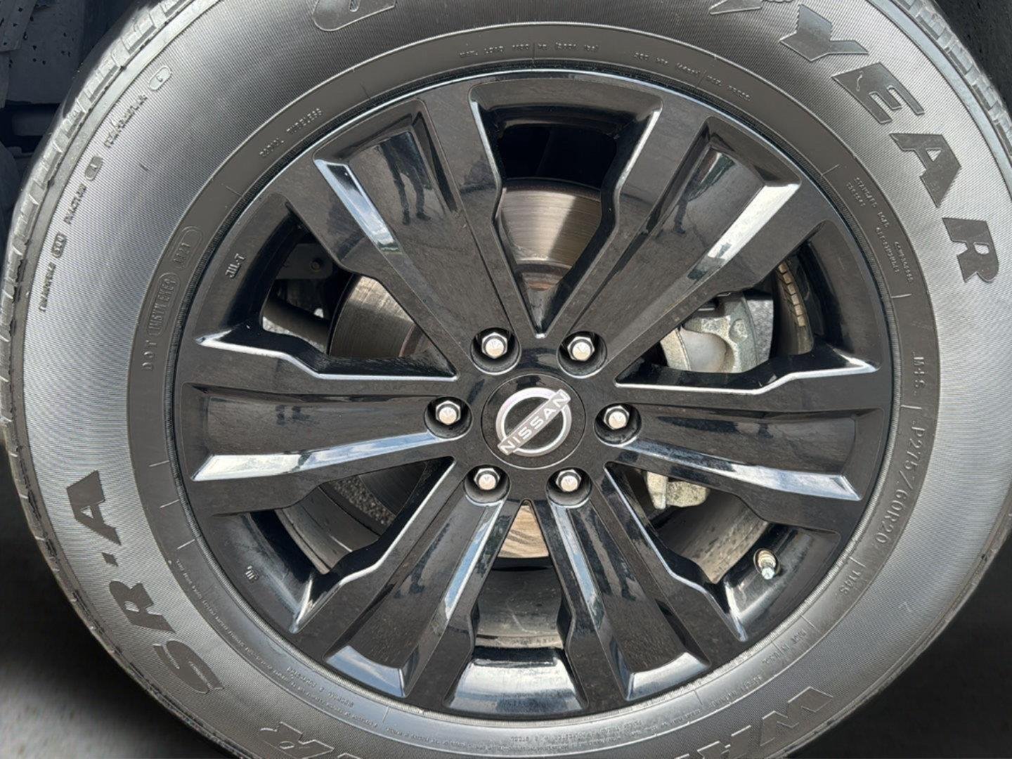 Used 2023 Super Black Nissan SV image 36