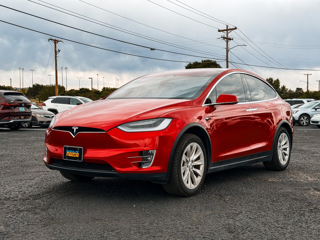 2021 Tesla Model X Long Range Plus's photo