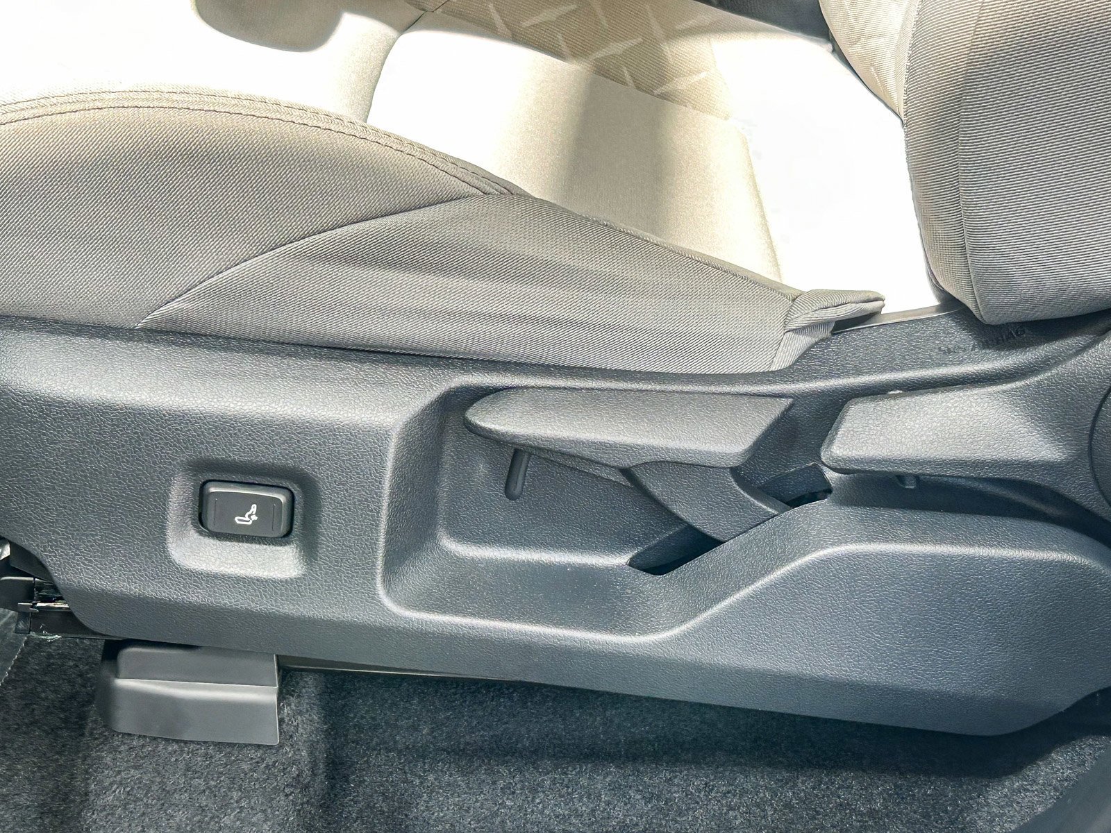 2026 Toyota Tacoma SR5 - Photo 22