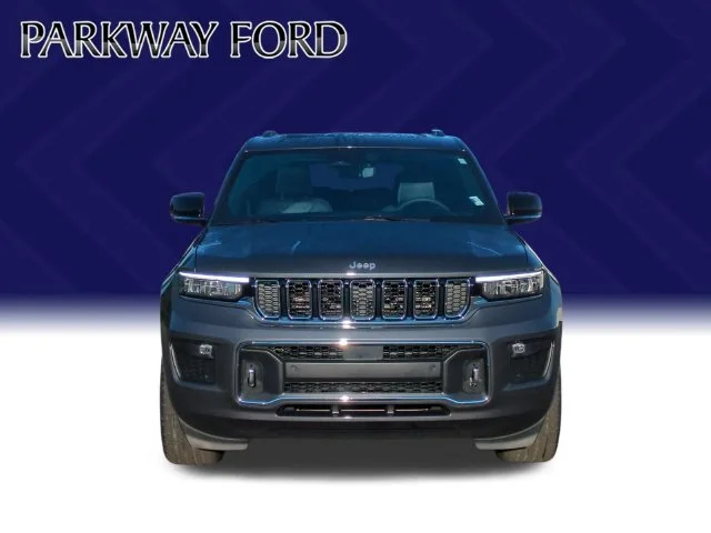 Used 2024 Gray Jeep Overland image 8