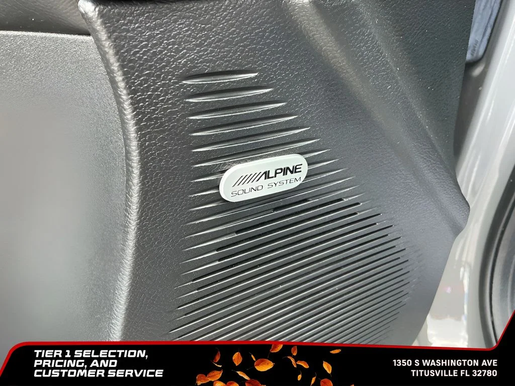 2023 Dodge Challenger SXT - Photo 19