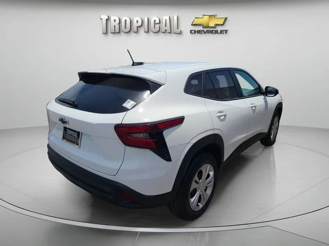 New 2026 Summit White Chevrolet LS image 5