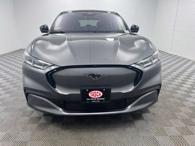 Used 2023 Gray Ford Premium image 3