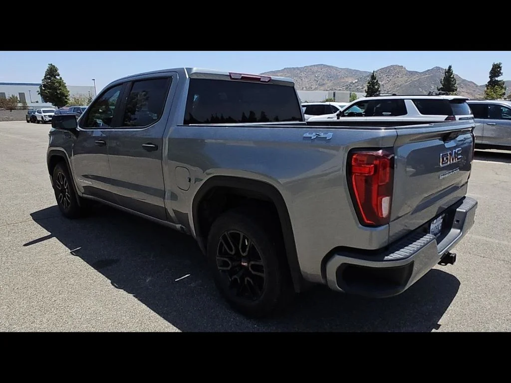 Used 2023 Silver GMC Pro image 7