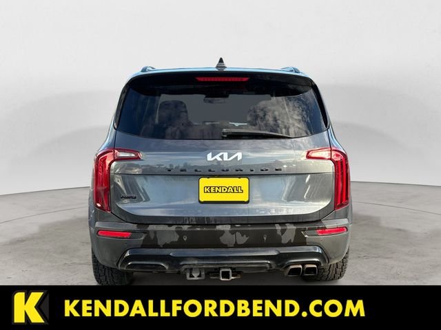 Used 2022 Gray Kia EX image 4