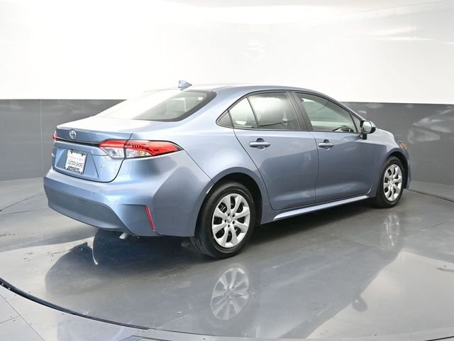 Used 2025 Gray Toyota LE image 7