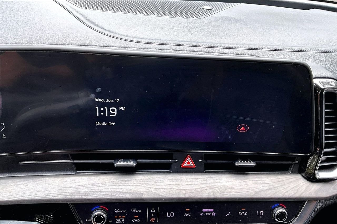 Used 2023 Black Kia X-Line image 24