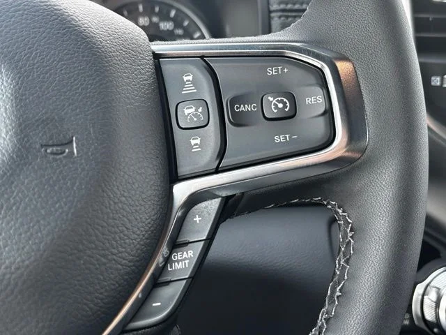 2026 RAM 1500 Laramie - Photo 15