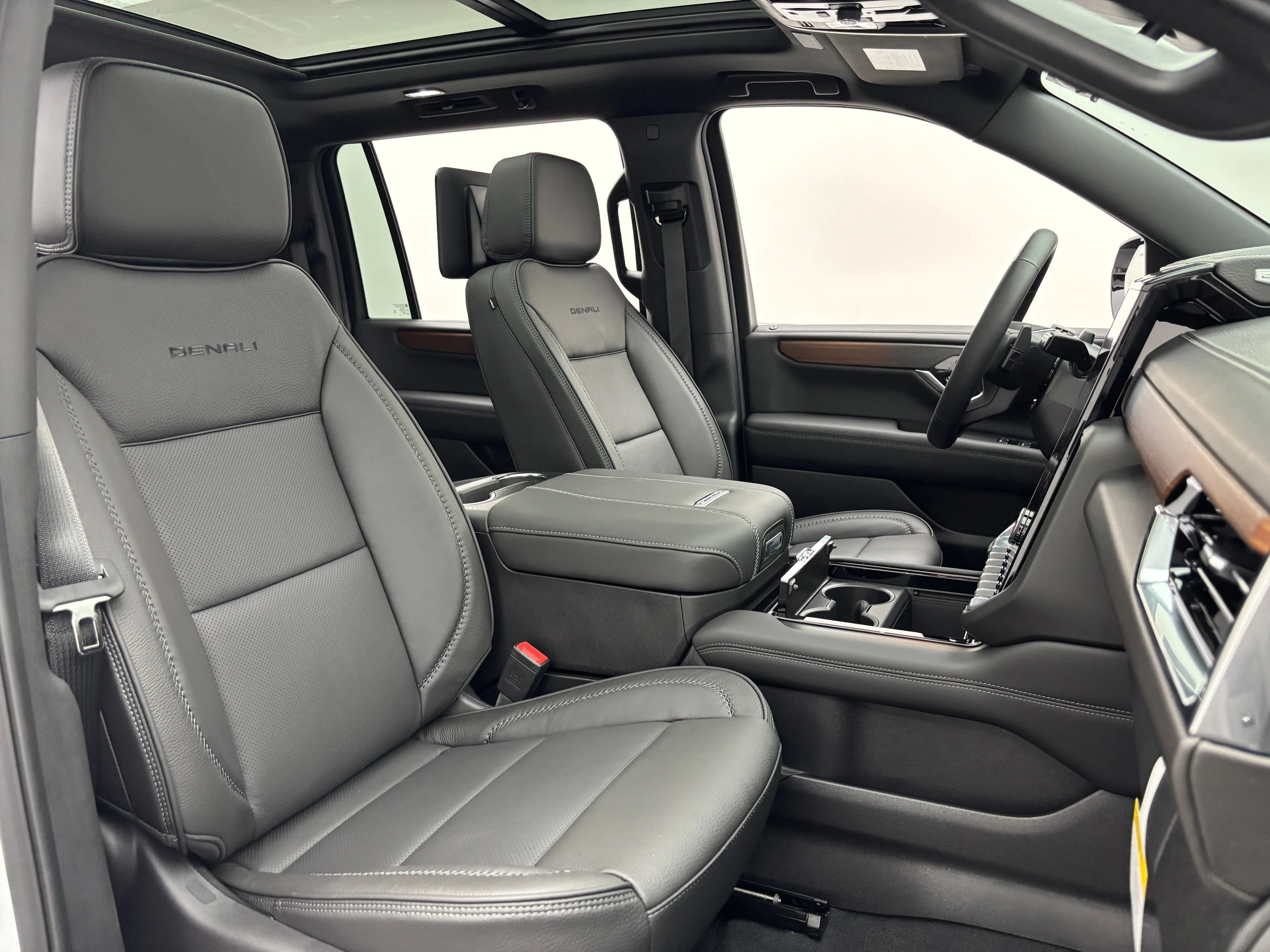 2026 GMC Yukon XL Denali - Photo 41