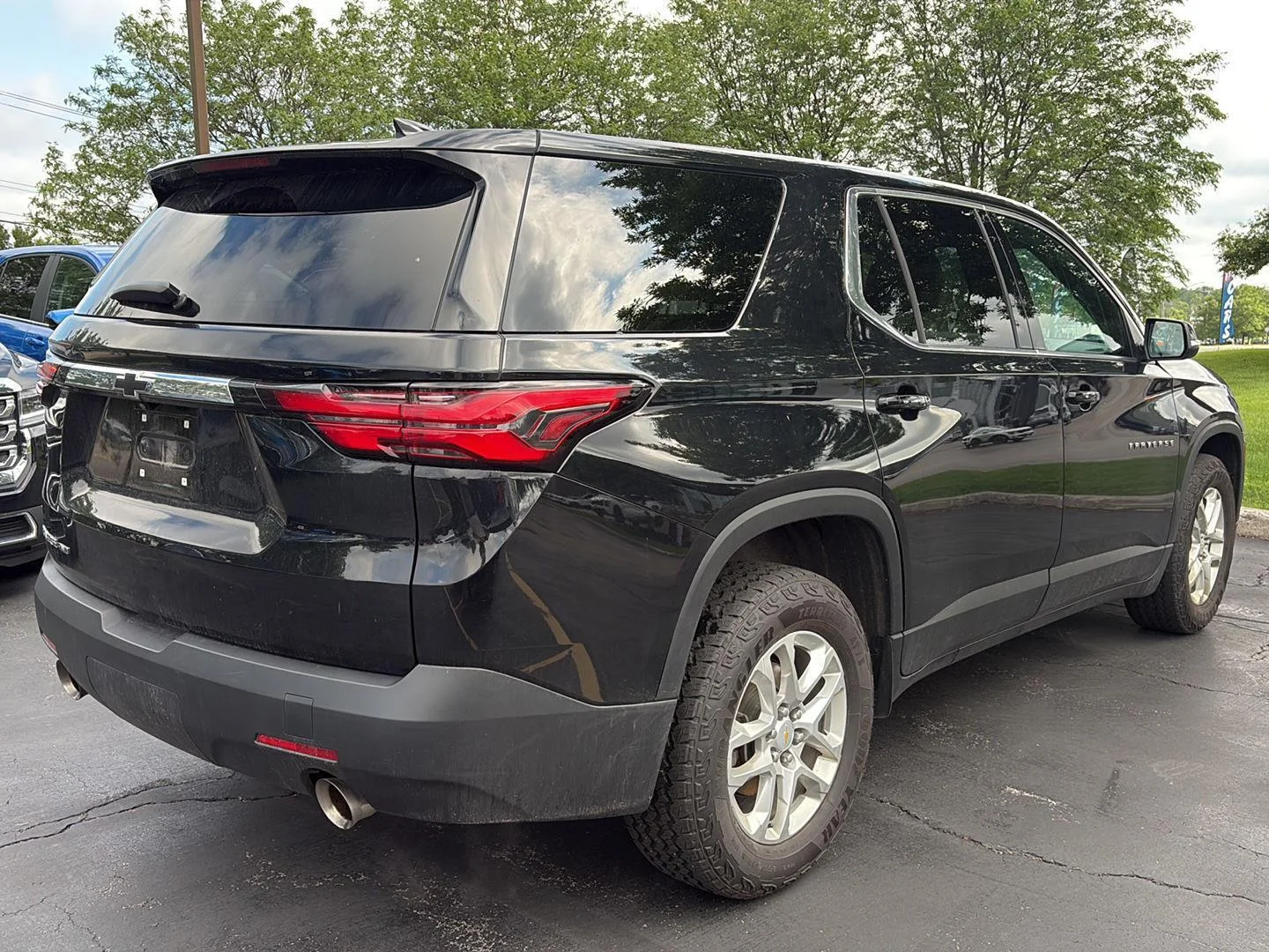 Used 2023 Mosaic Black Metallic Chevrolet LS image 13