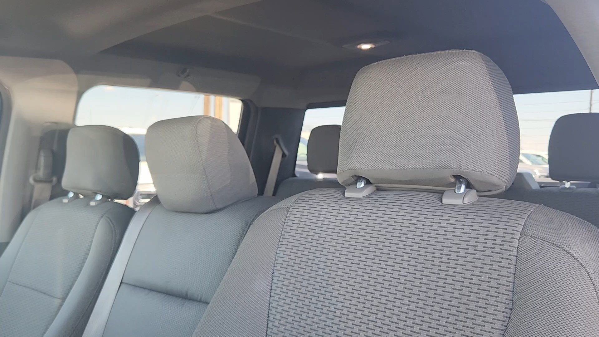Used 2016 Blue Ford XLT image 9