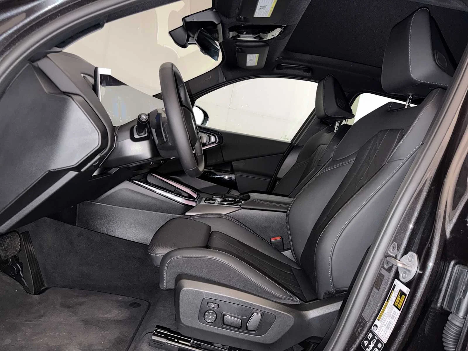 Used 2026 Dark Graphite Metallic BMW 30 xDrive image 9