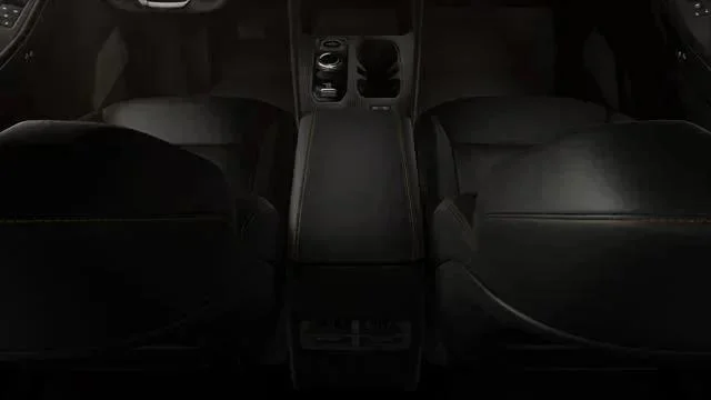 New 2026 Sting-Gray Clear-Coat Exterior Paint Jeep Limited image 4