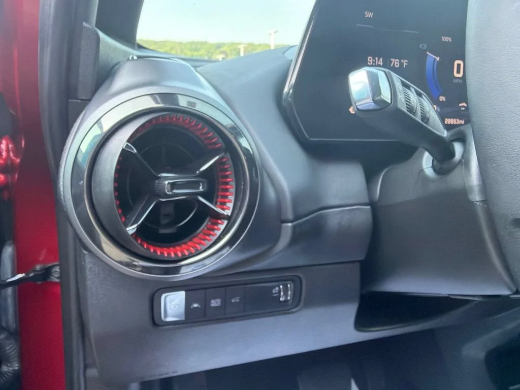 2024 Chevrolet Equinox EV RS - Photo 26
