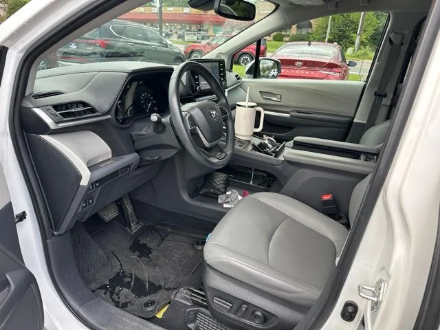 Used 2023 Beige Toyota XLE image 12