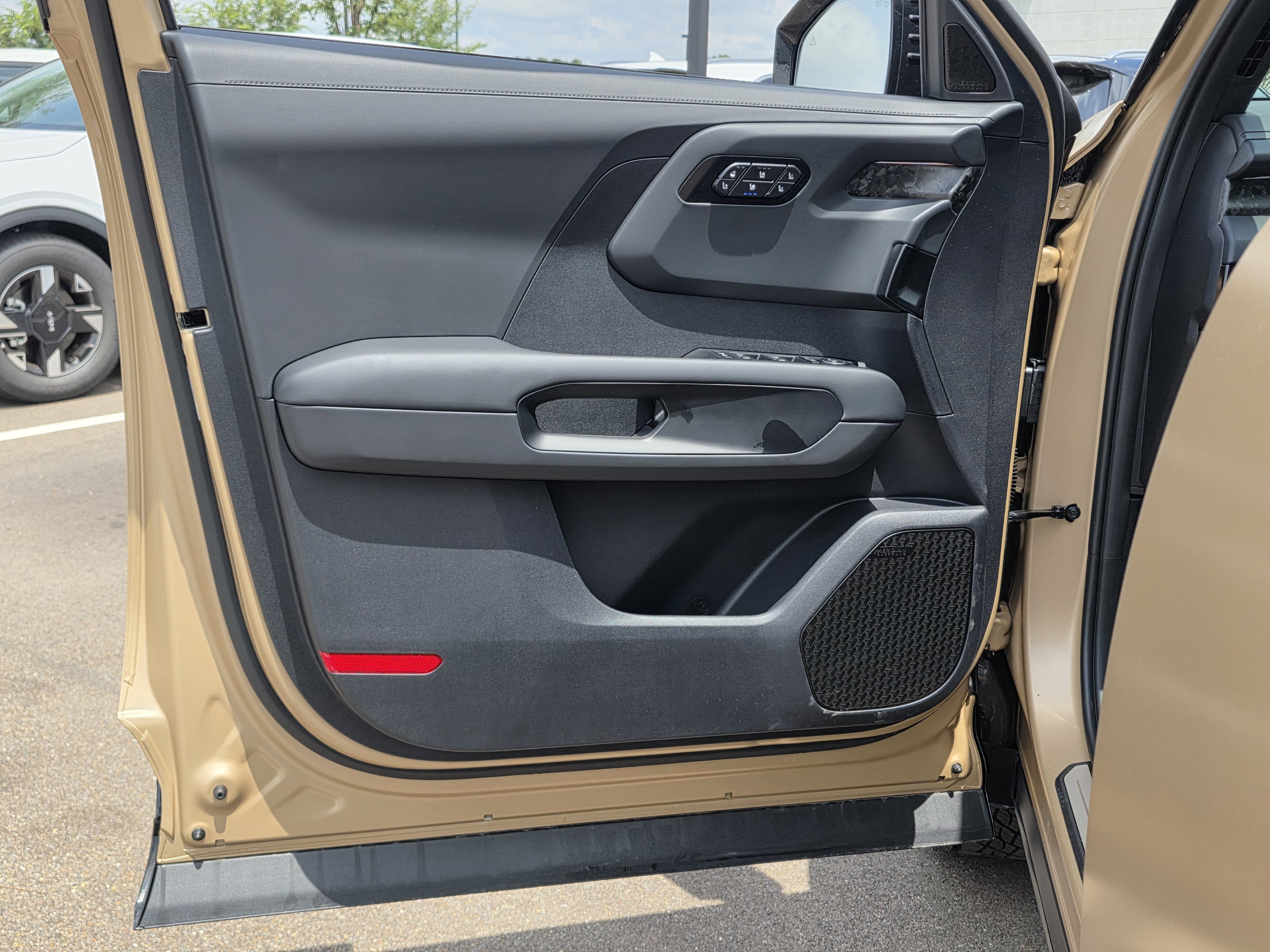 New 2027 Terrain Brown Matte Kia X-Pro SX Prestige image 12
