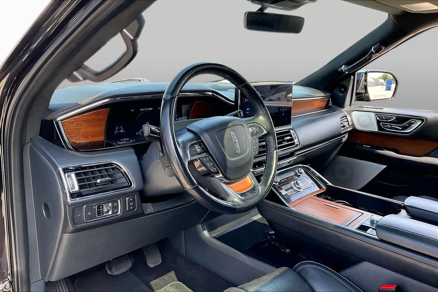 Used 2022 Infinite Black Lincoln Black Label image 16
