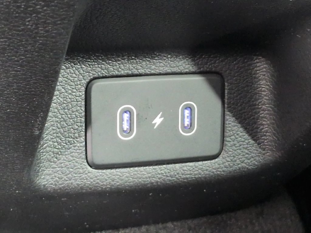 Used 2025 Red Hyundai SEL image 20