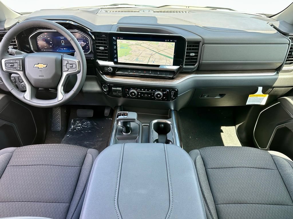New 2026 Summit White Chevrolet LT image 19