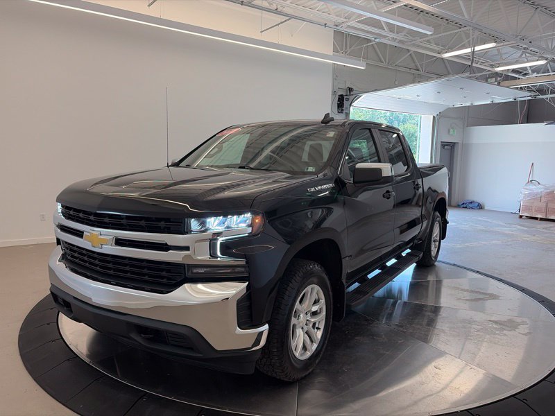 Used 2019 Black Chevrolet LT image 7