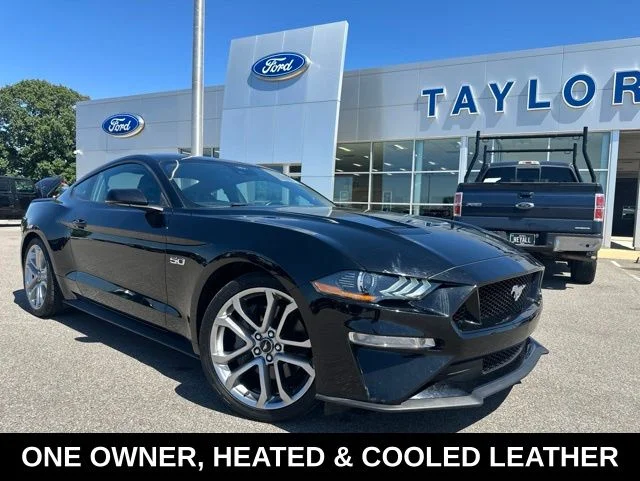 2023 Ford Mustang GT Coupe Premium's photo