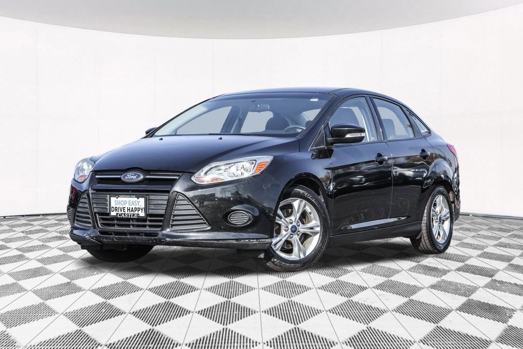 2014 Ford Focus SE photo 2