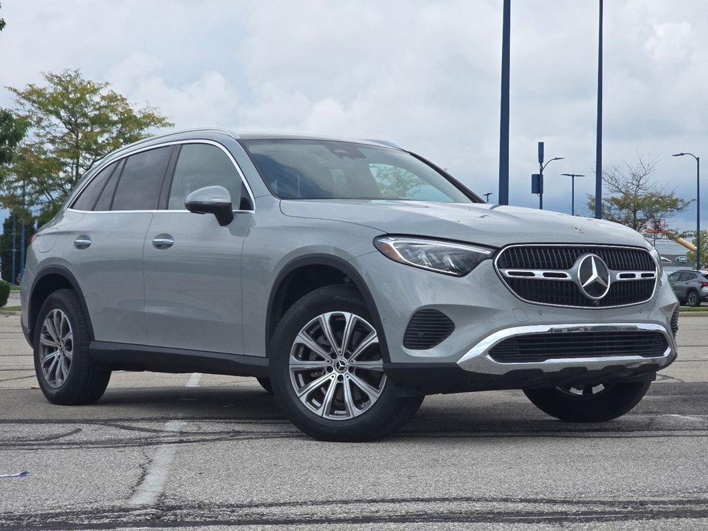 2026 Mercedes-Benz GLC