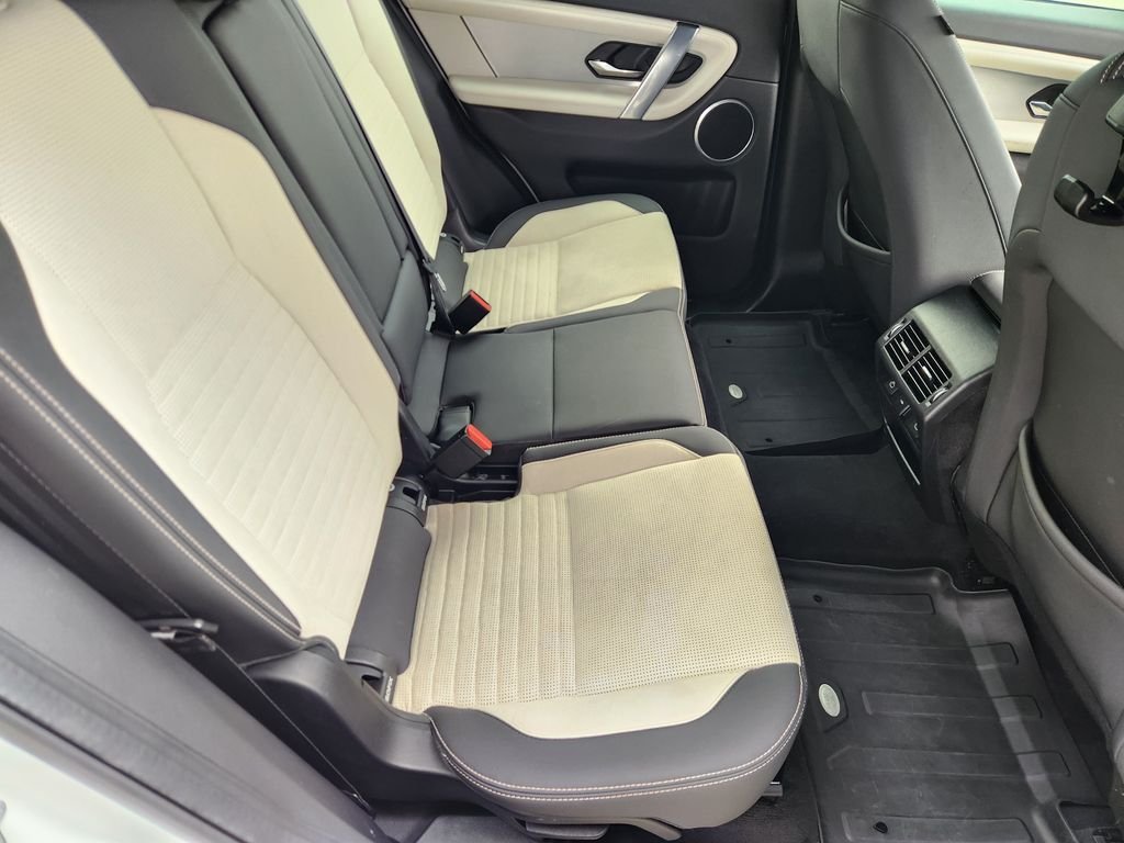 Used 2021  Land Rover S R-Dynamic image 31