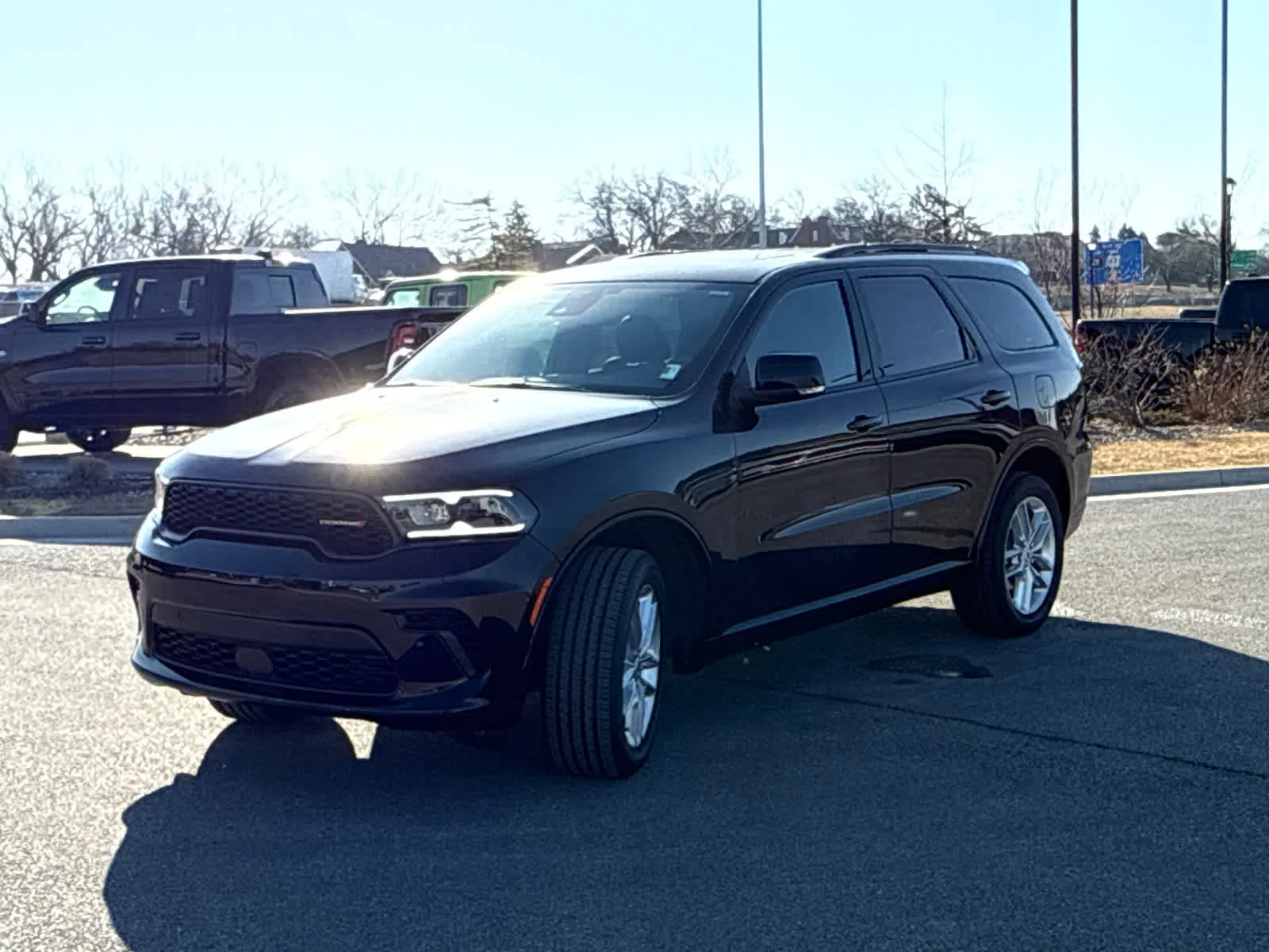 New 2026 Diamond Black Clear-Coat Exterior Paint Dodge GT Plus image 4