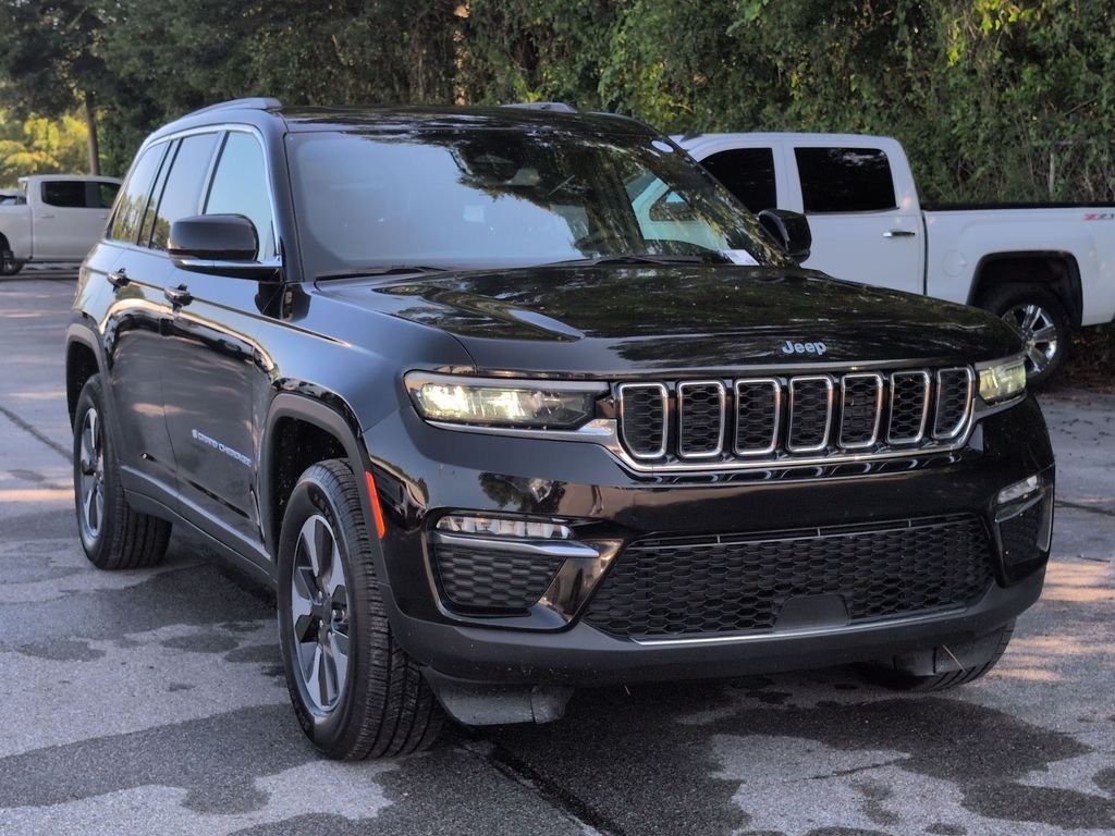 Used 2024 Black Jeep 4xe image 7