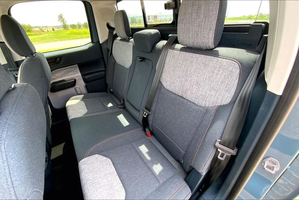 Used 2022 Green Ford XLT image 23