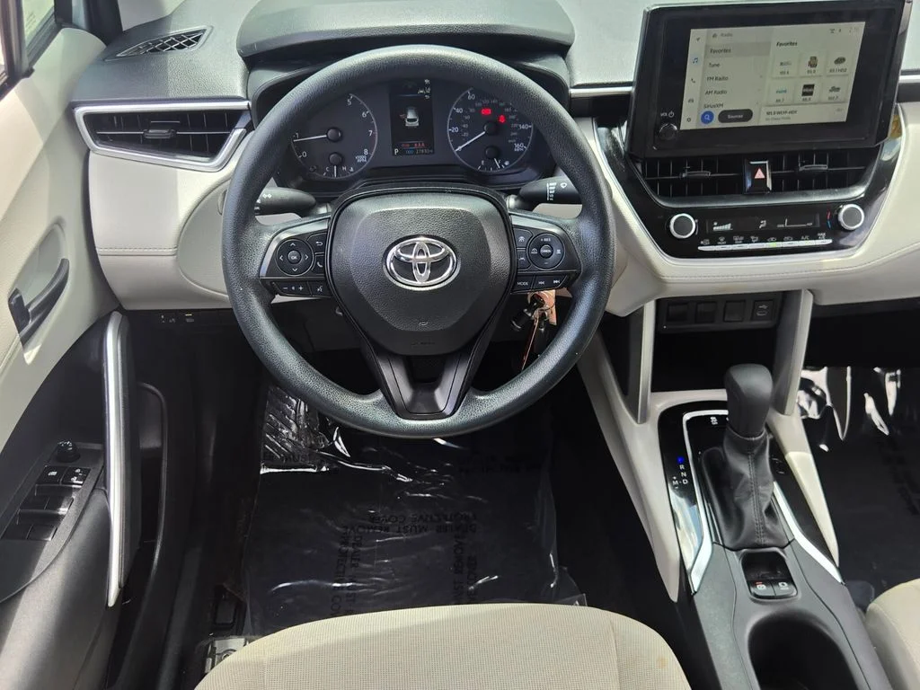 Used 2023 Silver Toyota L image 12